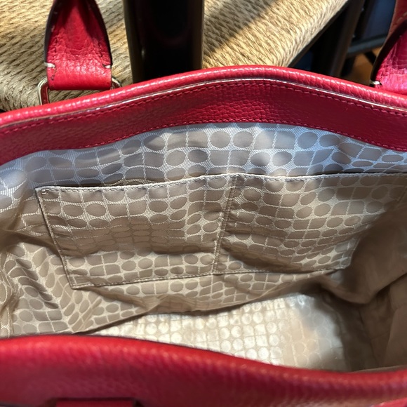 Kate Spade pebbled red leather tote bag. - Picture 5 of 7